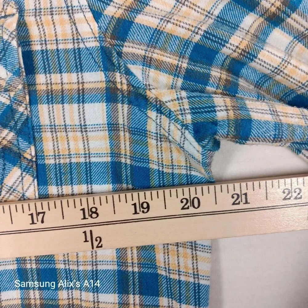 True Religion Men's Western‎ Pearl Snap Plaid Long Sleeve Shirt Horseshoe Medium